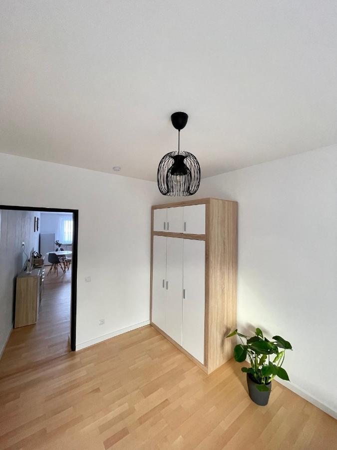 Ferienwohnung Rezidence Kbely - Free Parking Prag Exterior foto